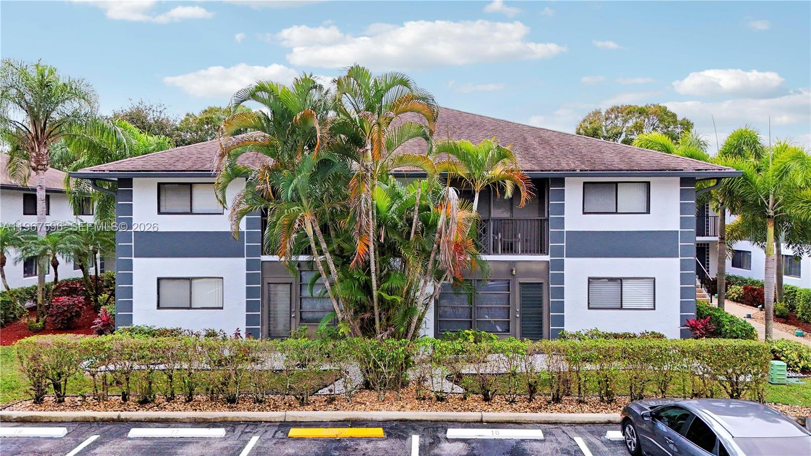 15364 Lakes Of Delray Blvd # 61, Delray Beach FL 33484