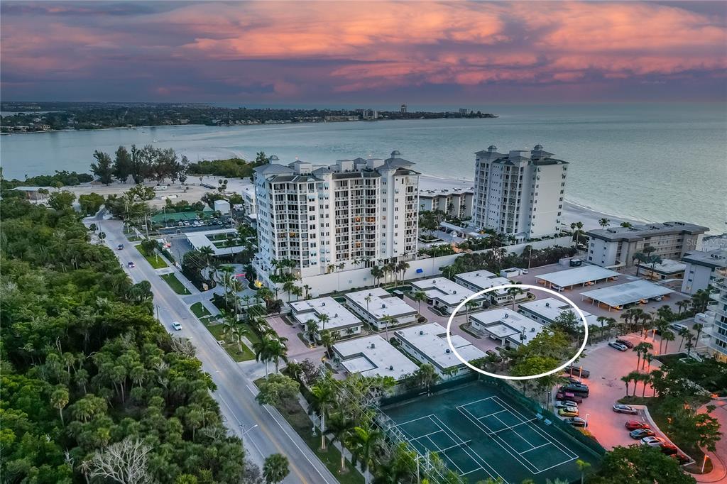1900 BENJAMIN FRANKLIN DRIVE UNIT V12