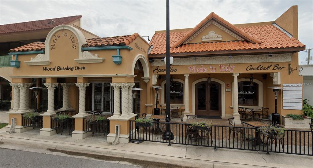 121 W VENICE AVE