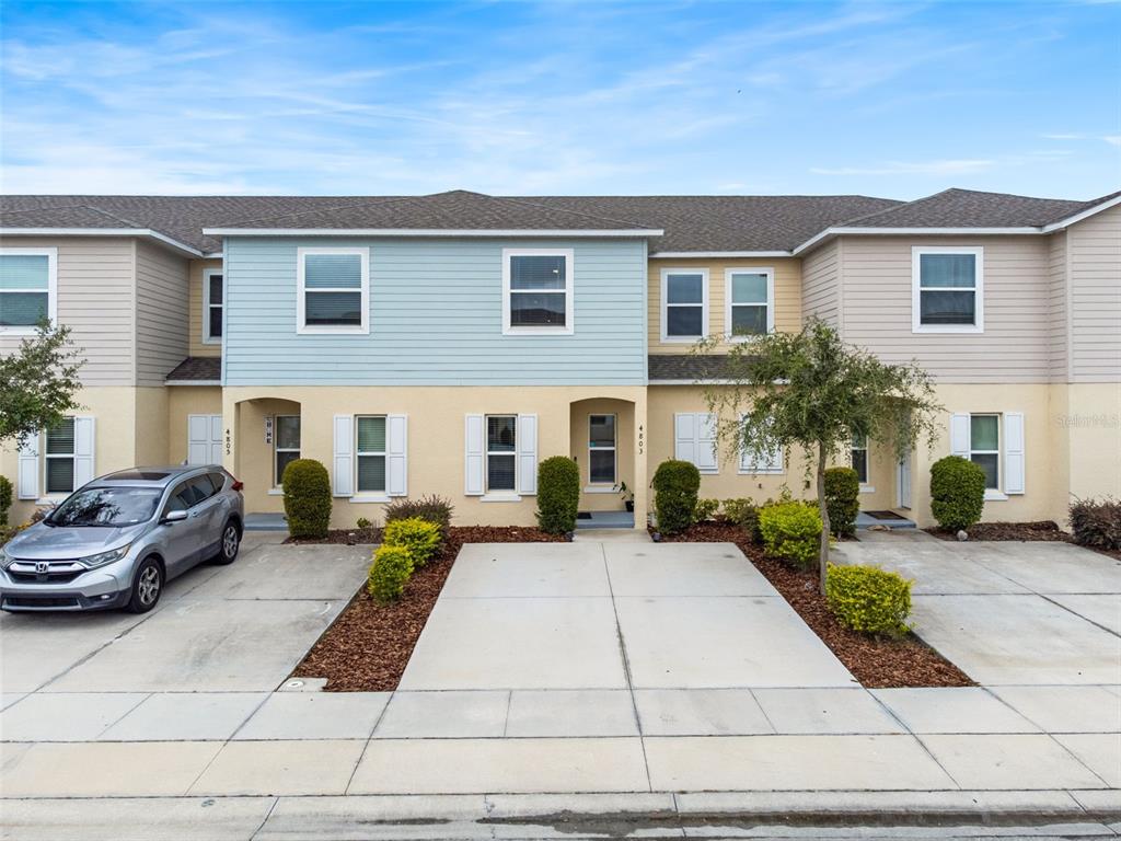 4803 CORAL CASTLE DRIVE