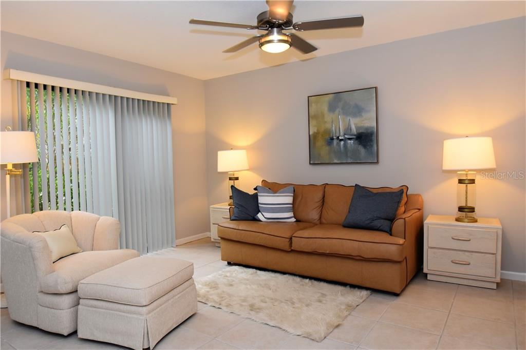 1667 BROOKHOUSE CIRCLE UNIT BR128, SARASOTA, FL — photo 5 of 30