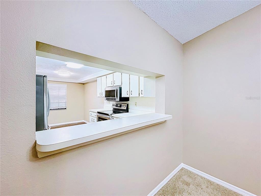 2020 LAKEVIEW DRIVE UNIT 203, CLEARWATER, FL — photo 2 of 30