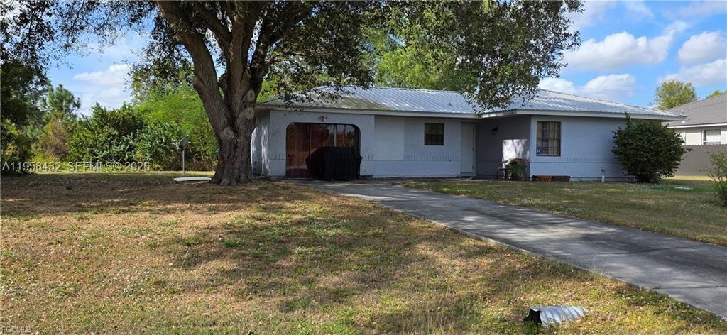 5036 E Tradewinds Cir, La Belle FL 33935