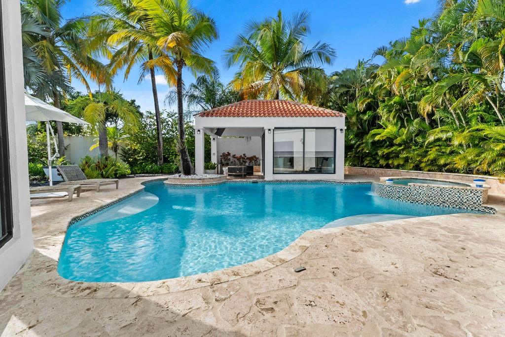 384 DORADO BEACH EAST