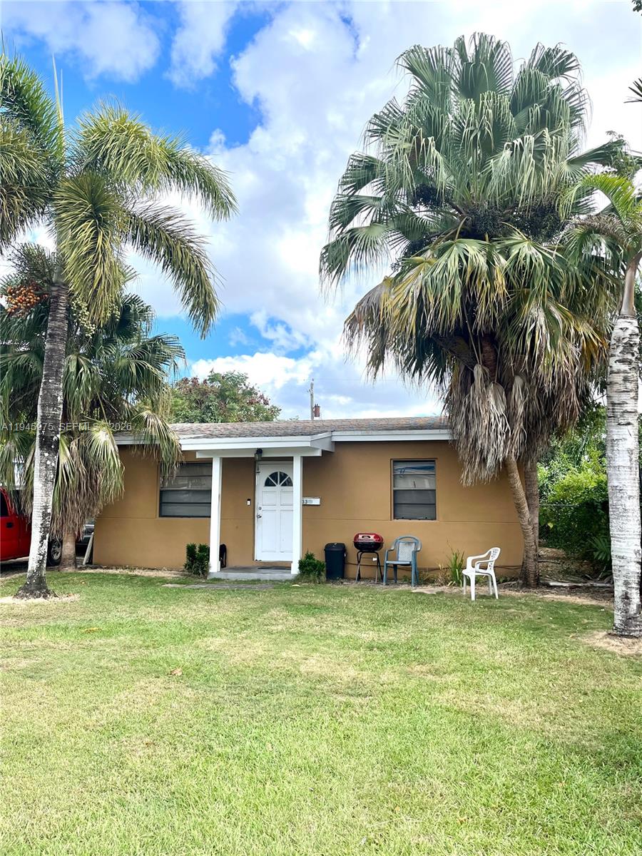 33 NW 8th Ave, Homestead FL 33030