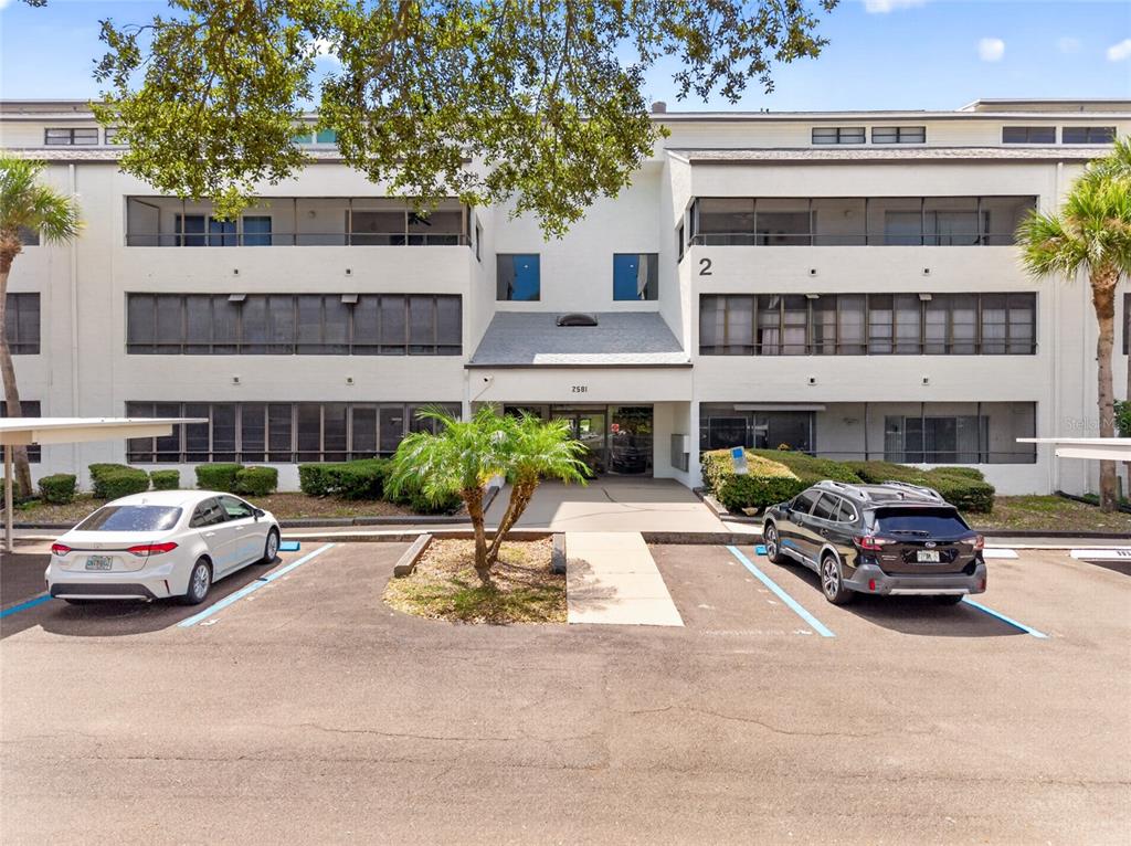 2581 COUNTRYSIDE BOULEVARD UNIT 2210