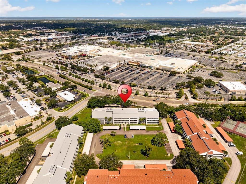2581 COUNTRYSIDE BOULEVARD UNIT 2210, CLEARWATER, FL — photo 4 of 30