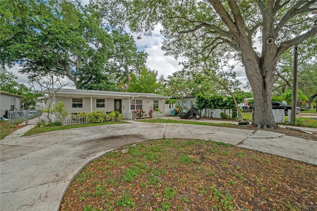 2119 W HENRY AVENUE