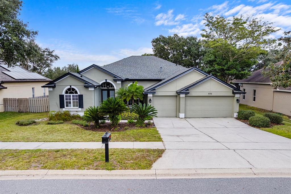 5713 OAK LAKE TRAIL