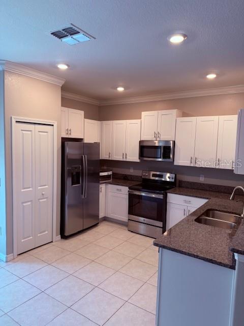 2136 CERULEAN SKY WAY, LUTZ, FL — photo 4 of 9
