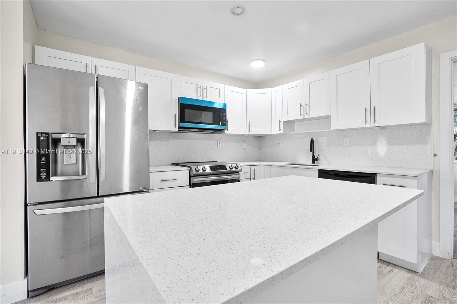 7110 NW 57th Ct, Tamarac FL 33321