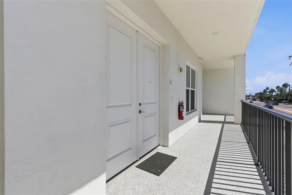 400 150TH AVENUE UNIT 206, MADEIRA BEACH, FL — photo 5 of 30