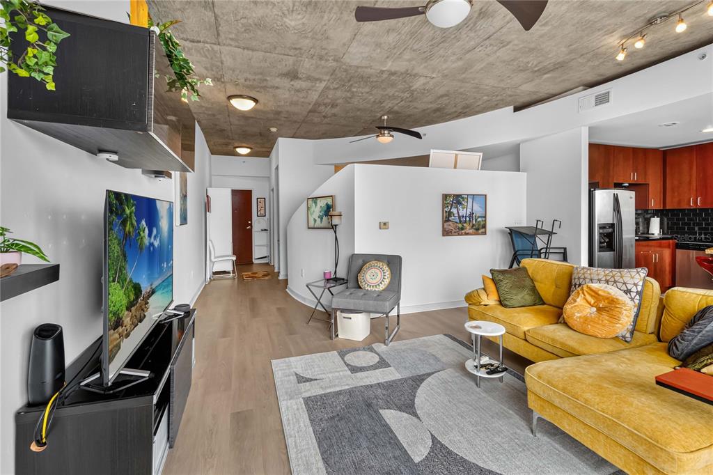 155 S COURT AVENUE UNIT 1609, ORLANDO, FL — photo 5 of 28