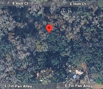 This is an aerial map view of a wooded lot located between two streets — 9346 E SLEEPY OAK COURT, INVERNESS, FL