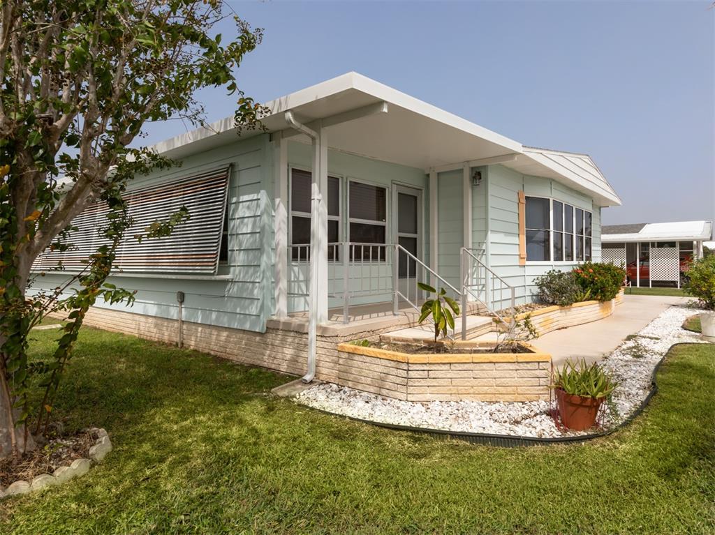 628 LA JOLLA CIRCLE, NORTH PORT, FL — photo 4 of 24
