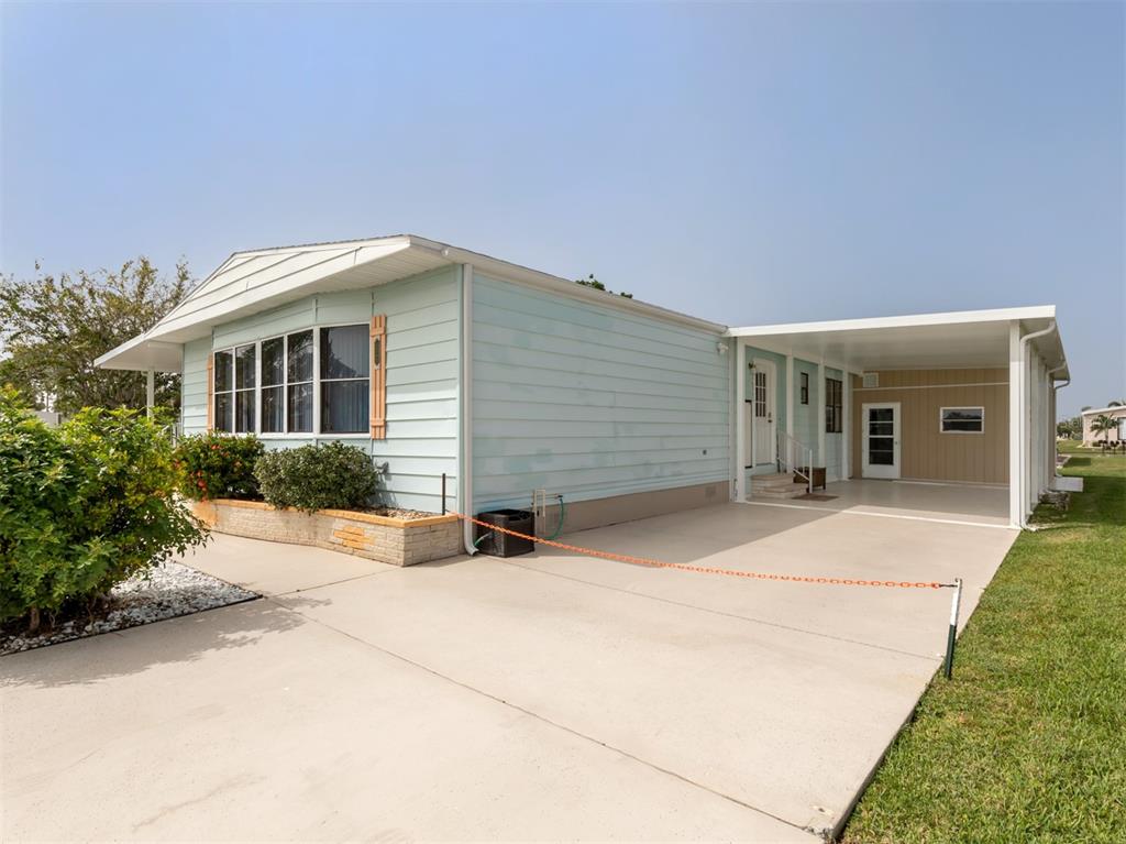 628 LA JOLLA CIRCLE, NORTH PORT, FL — photo 5 of 24