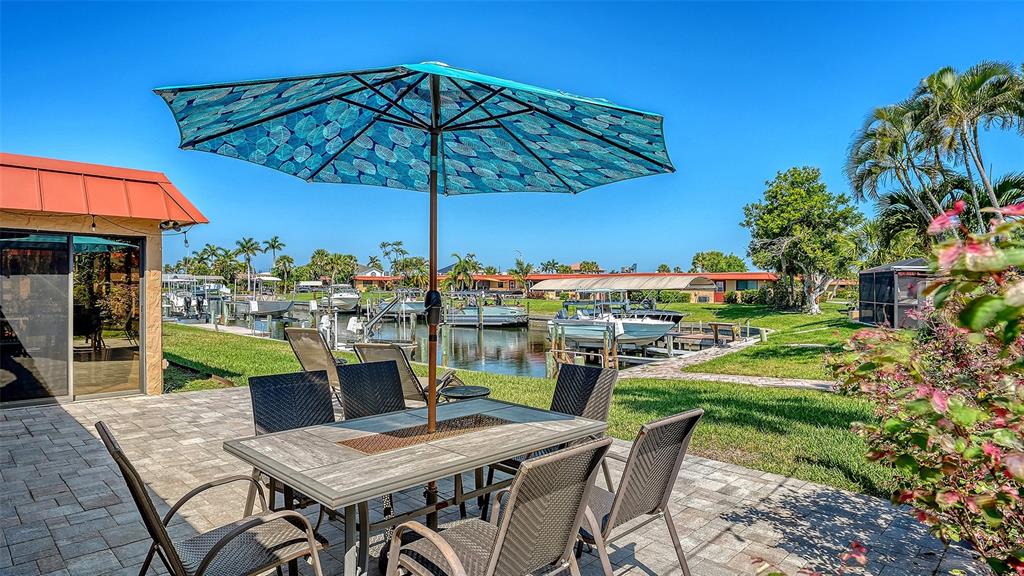 9538 AZURE COVE