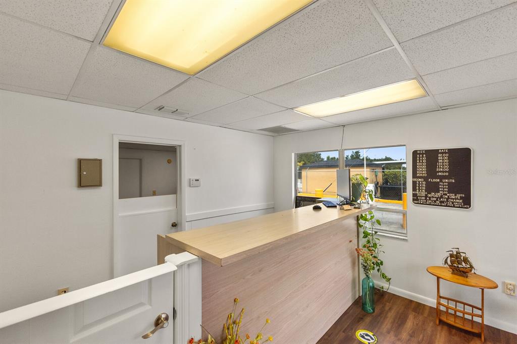 5550 15TH STREET E, BRADENTON, FL — photo 3 of 28