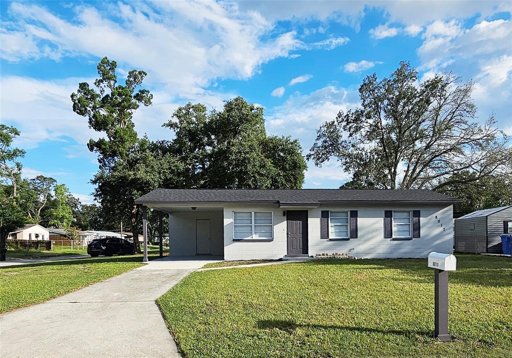 8017 TUDOR PLACE