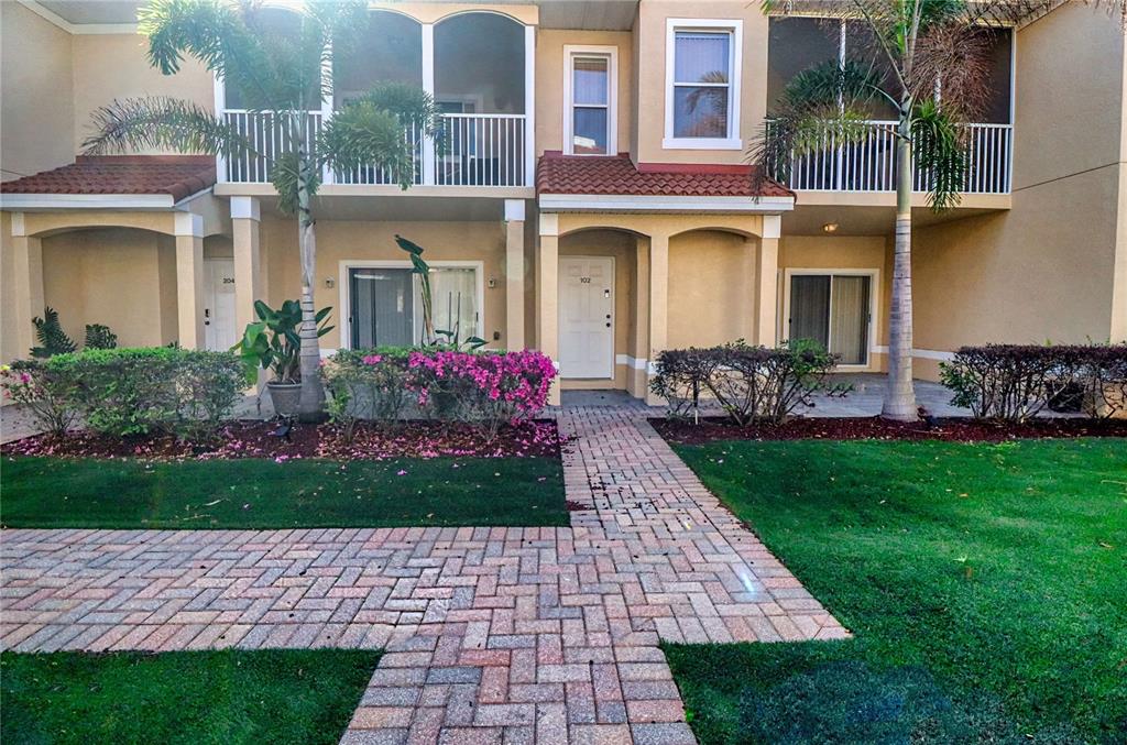 21019 SUNPOINT WAY UNIT 102, LUTZ, FL — photo 2 of 30