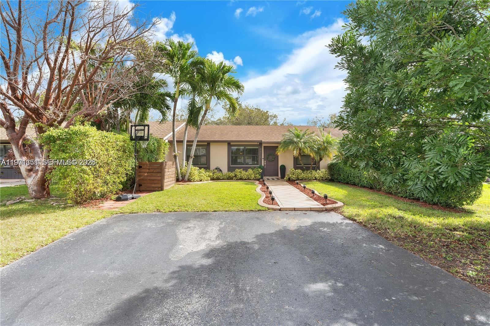 4809 SW 135th Ct # 4809, Miami FL 33175