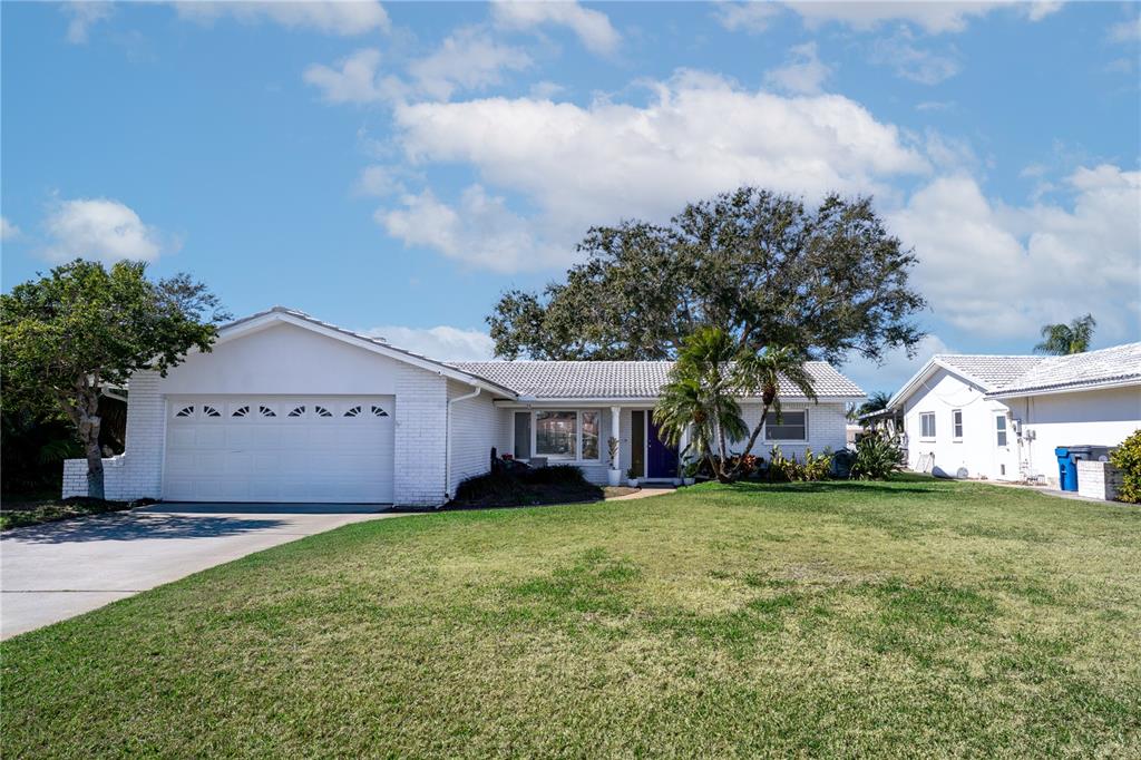 11800 6TH STREET E, TREASURE ISLAND, FL — photo 2 of 23