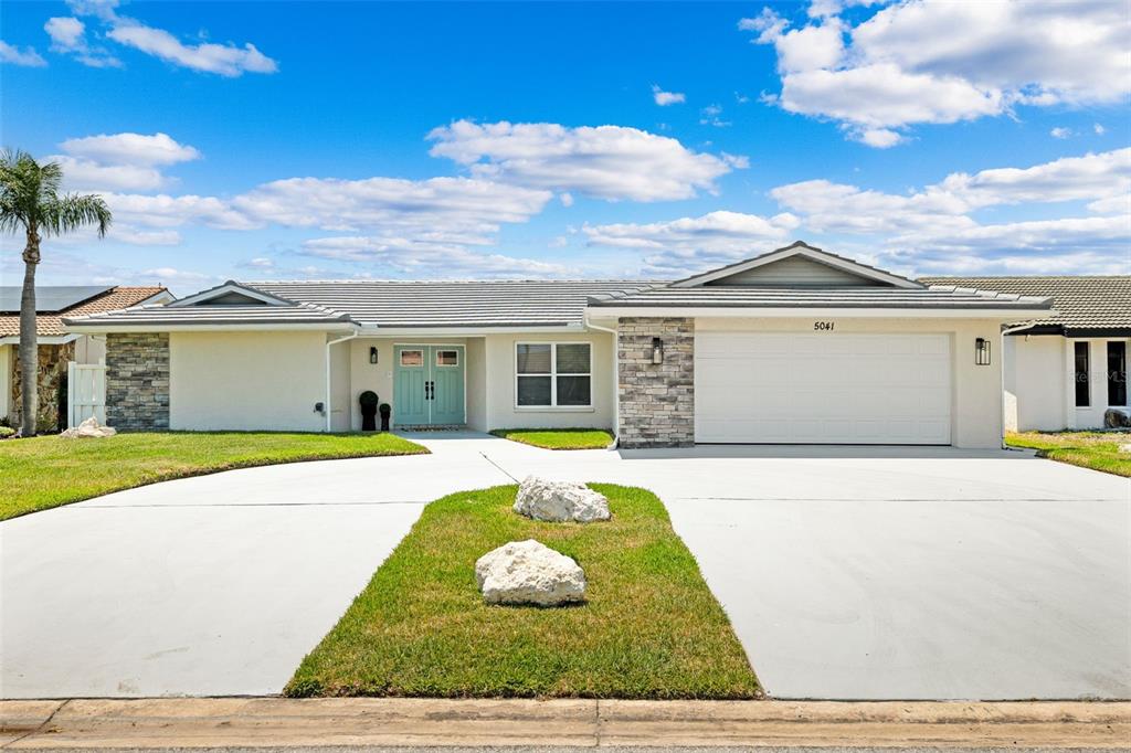 5041 CABRILLA COURT
