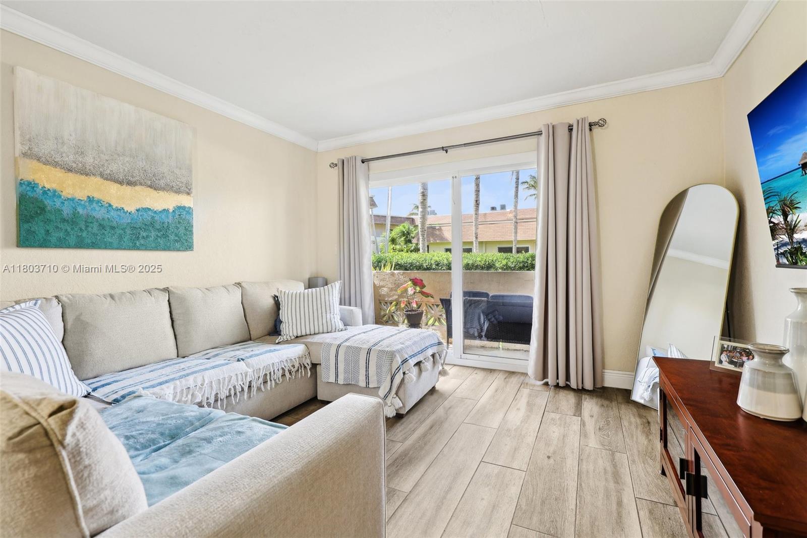 14500 SW 88th Ave # 104, Palmetto Bay FL 33176