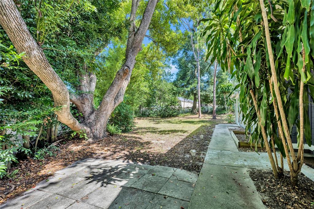 119 WINTERGLEN DRIVE, SANFORD, FL — photo 2 of 21