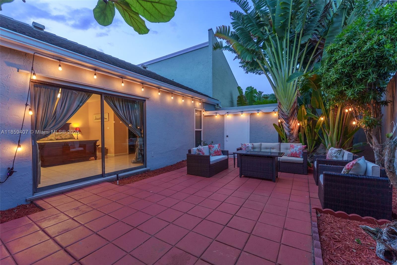 17068 Traverse Cir, Jupiter FL 33477