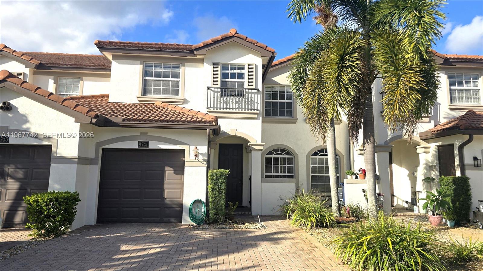 9741 Darlington Pl, Cooper City FL 33328