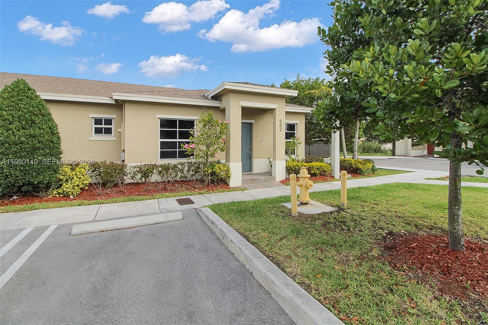 552 NE 5th Way, Florida City FL 33034