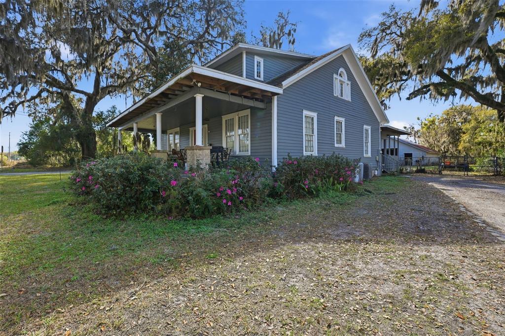 420 PINE STREET, CRESCENT CITY, FL — photo 4 of 30