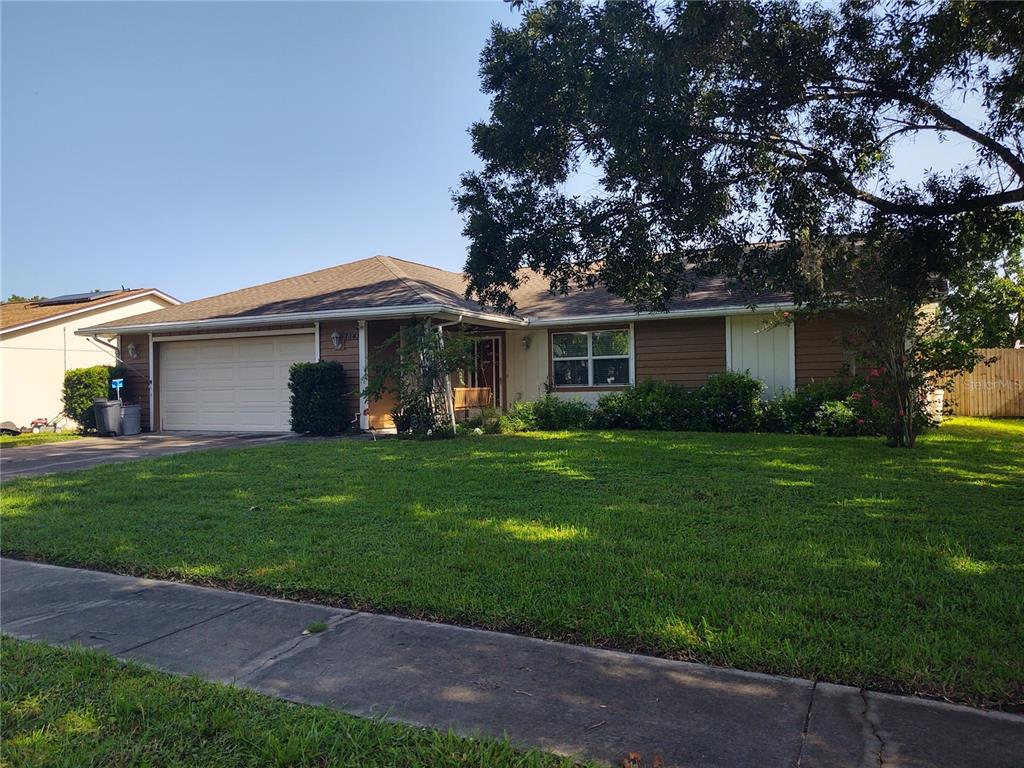 7841 LIGHTFOOT DRIVE