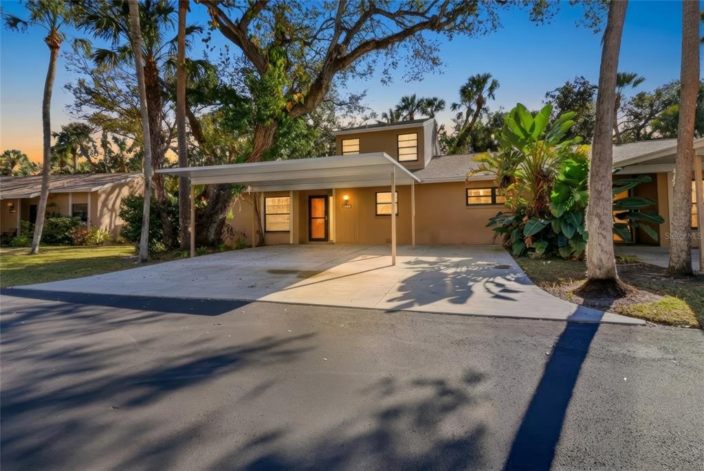 5062 VILLAGE GARDENS DRIVE UNIT 133