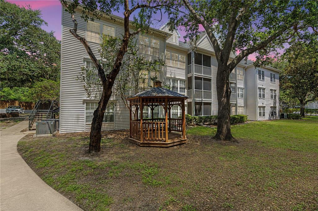 3266 HAVILAND COURT UNIT 303