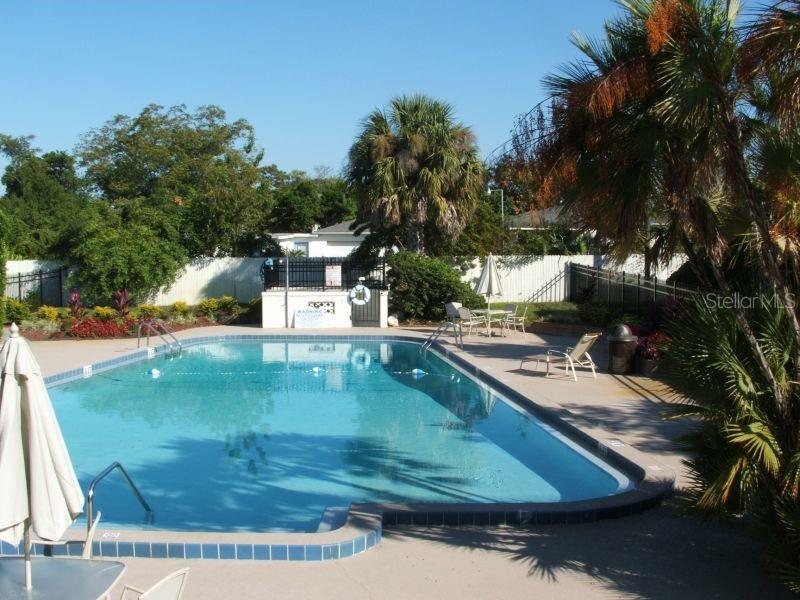 5317 CURRY FORD ROAD UNIT J102, ORLANDO, FL — photo 4 of 24