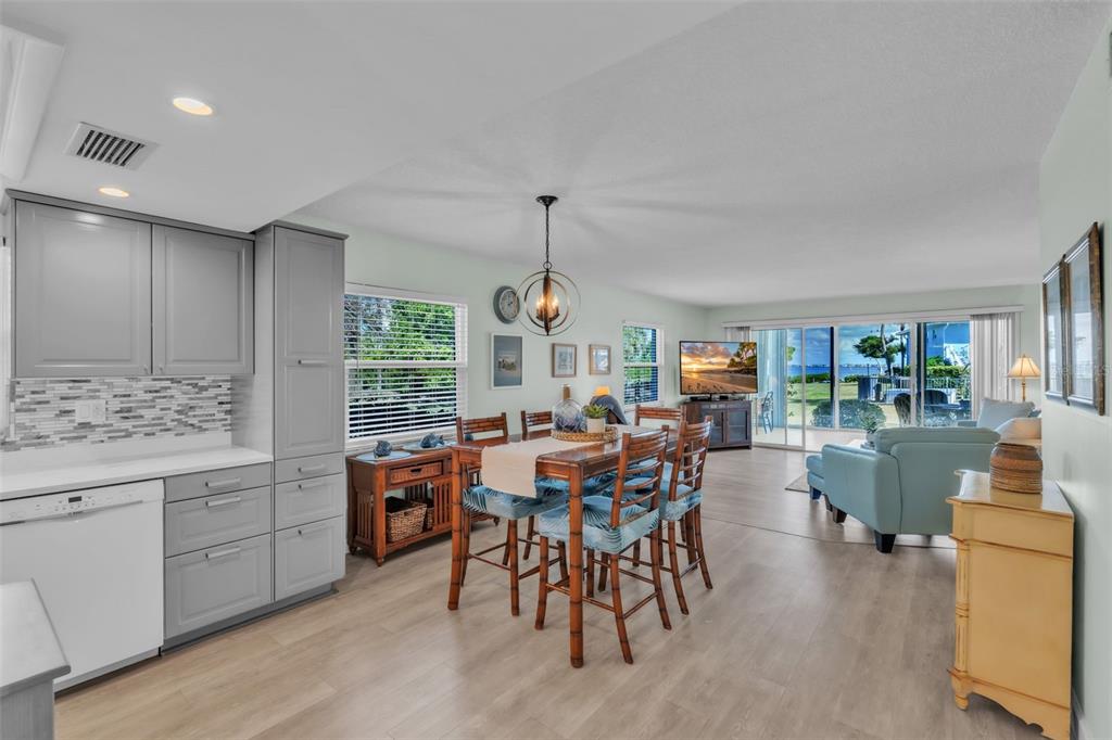 600 MANATEE AVENUE UNIT 145, HOLMES BEACH, FL — photo 4 of 30