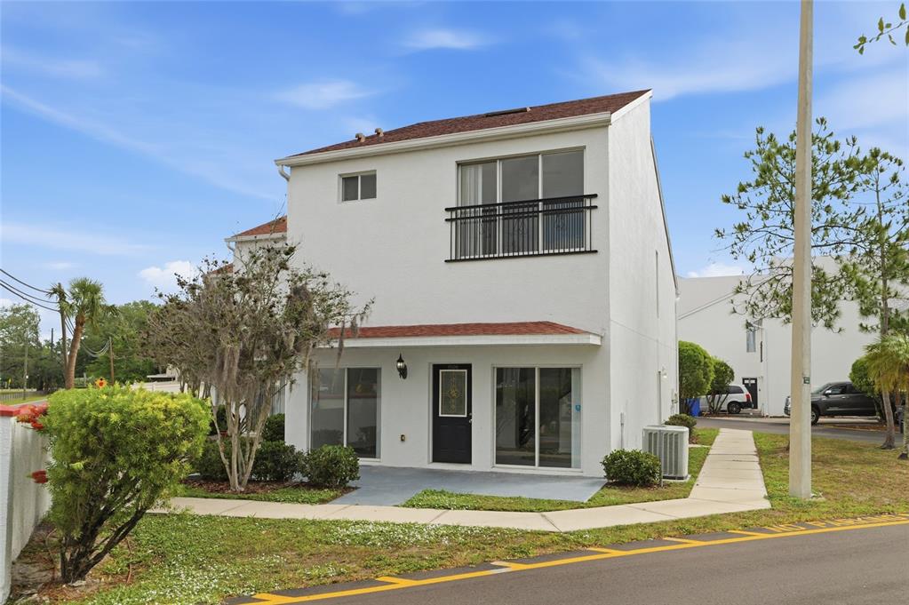 9506 CITRUS GLEN PLACE UNIT 9506