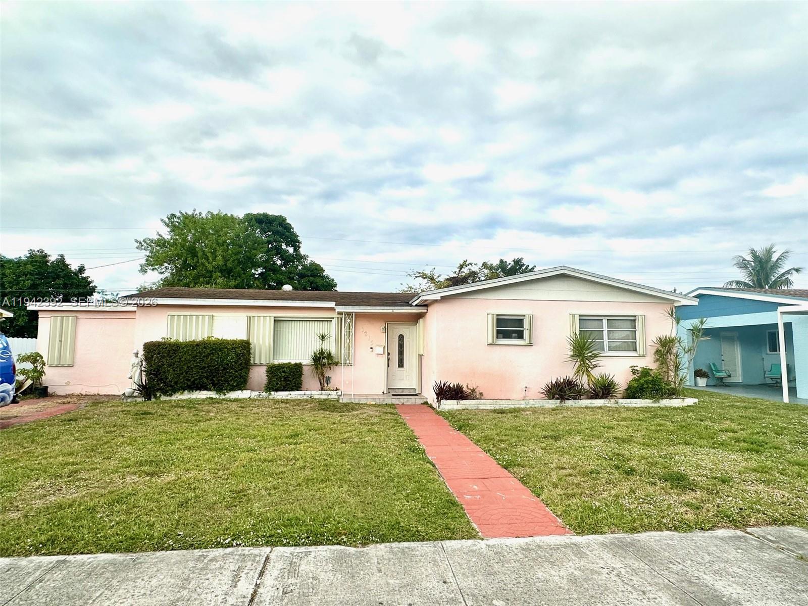 1815 NW 188th Ter, Miami Gardens FL 33056