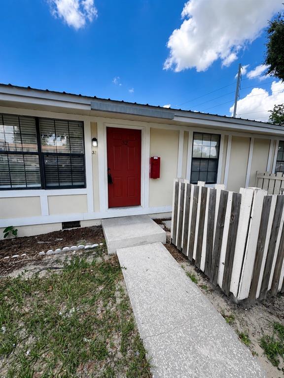 420-420 MILLS STREET UNIT 32