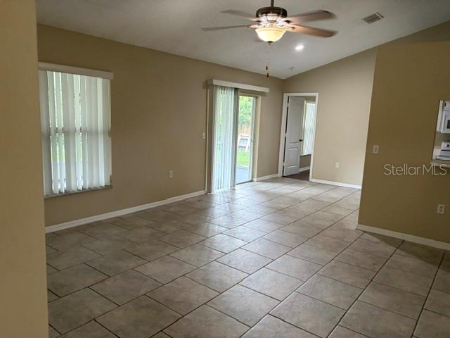 650 LAKEMONT DRIVE, BRANDON, FL — photo 4 of 17