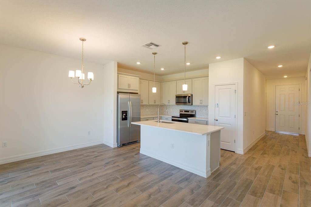 784 SUNSHOWER DRIVE, LADY LAKE, FL — photo 5 of 20