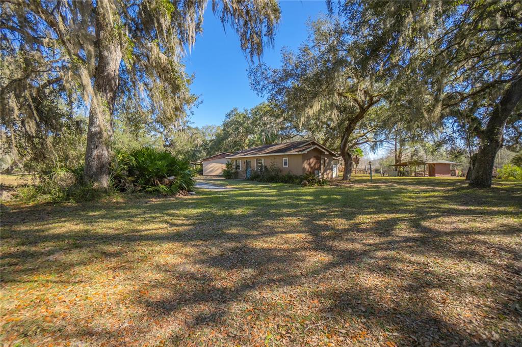 7848 E RUSTIC TRAIL