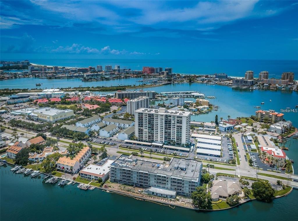 400 ISLAND WAY UNIT 309