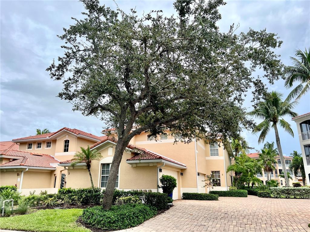 3304 SUNSET KEY CIRCLE UNIT D, PUNTA GORDA, FL — photo 2 of 30