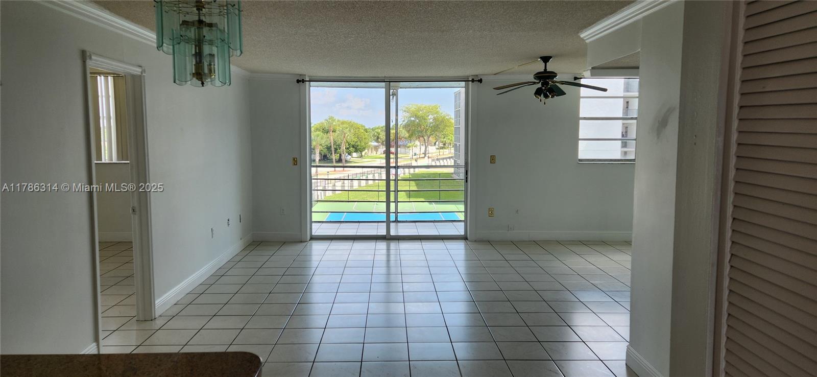 14195 SW 87th St # B306, Miami FL 33183