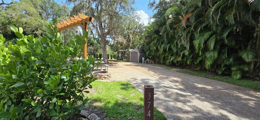 374 BEAR TRAIL, RIVER RANCH, FL — photo 5 of 23
