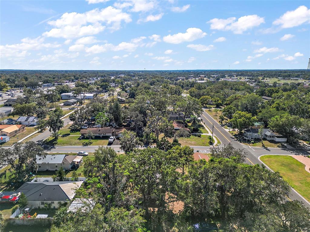 105 W STEVENS AVENUE, EUSTIS, FL — photo 5 of 30