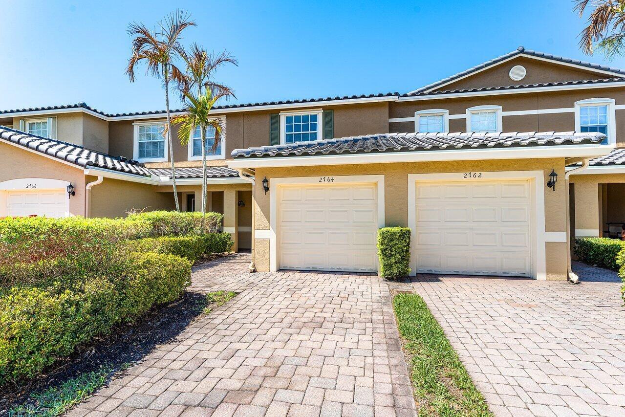 2764 SE Birmingham Drive, Stuart FL 34994, STUART, FL — photo 2 of 25